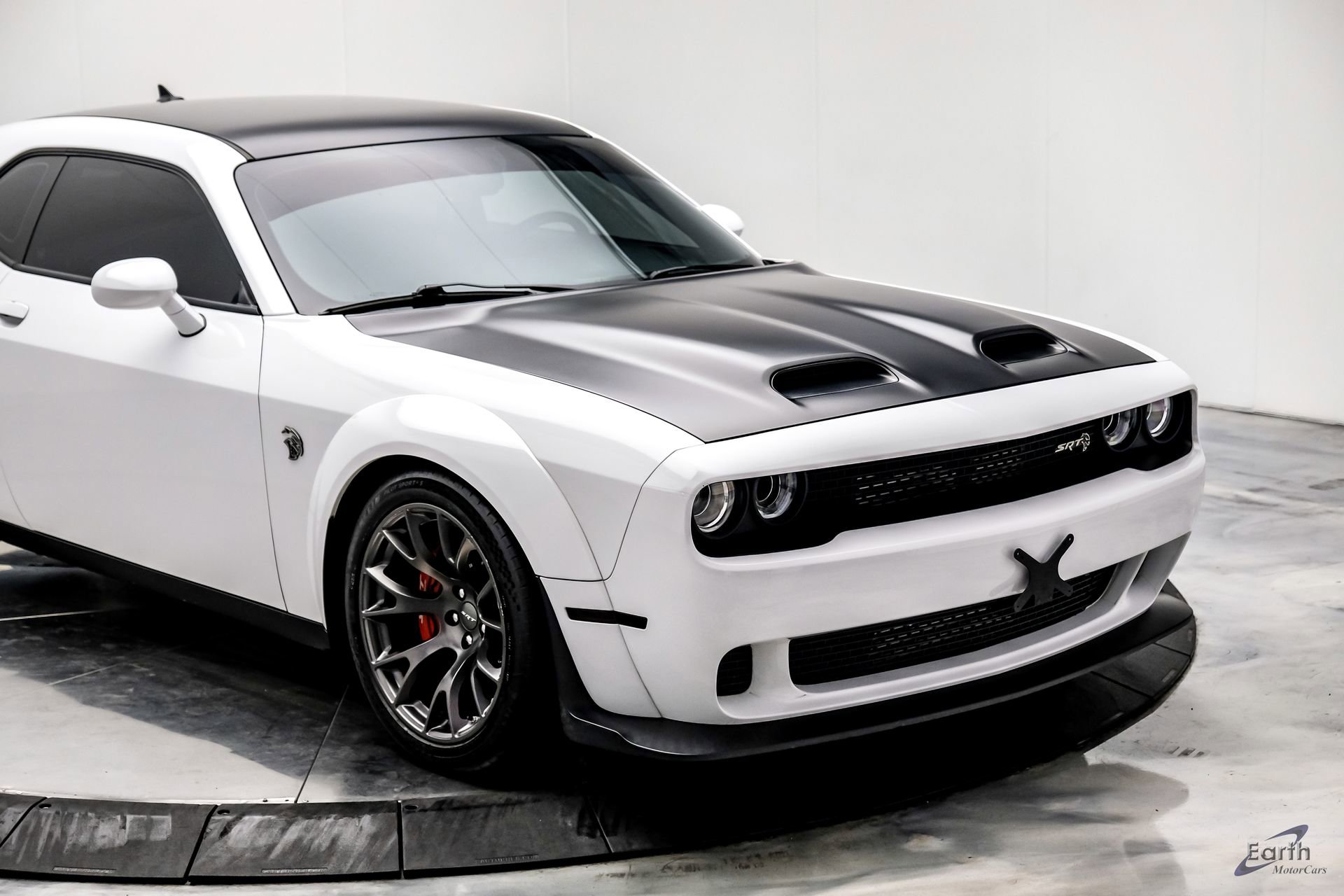 Used 2021 Dodge Challenger SRT Hellcat Redeye image 31