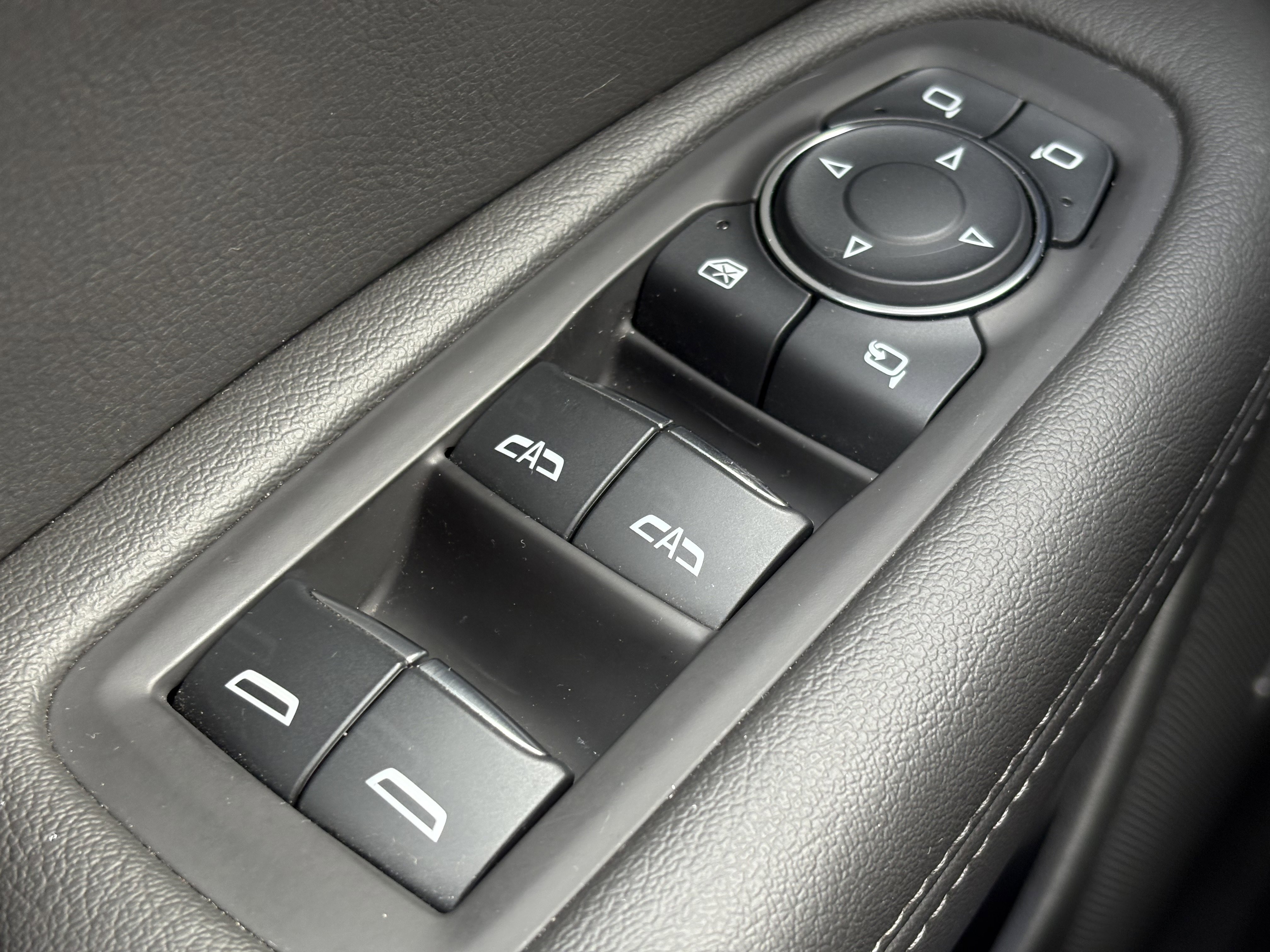 Certified 2024 Cadillac XT6 Premium Luxury image 35