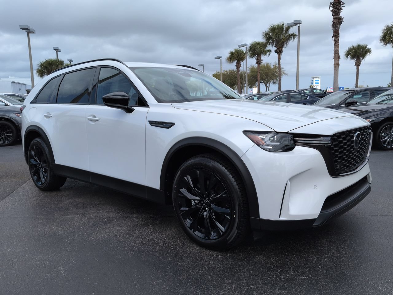 New 2026 MAZDA CX-90 Plug-In Hybrid w/Premium Sport AWD/4WD image 2