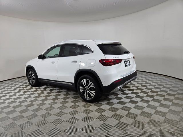 Certified 2025 Mercedes-Benz GLA 250 GLA 250 image 6