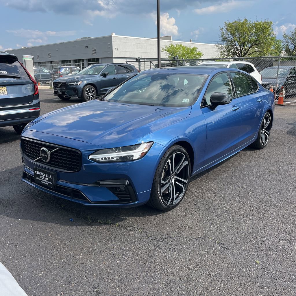 Used 2021 Volvo S90 T6 R-Design