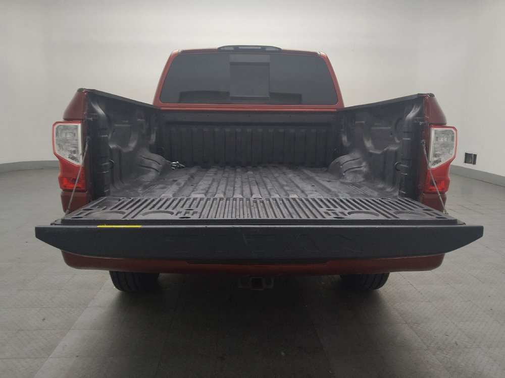 Used 2019 Nissan Titan PRO-4X AWD/4WD image 29