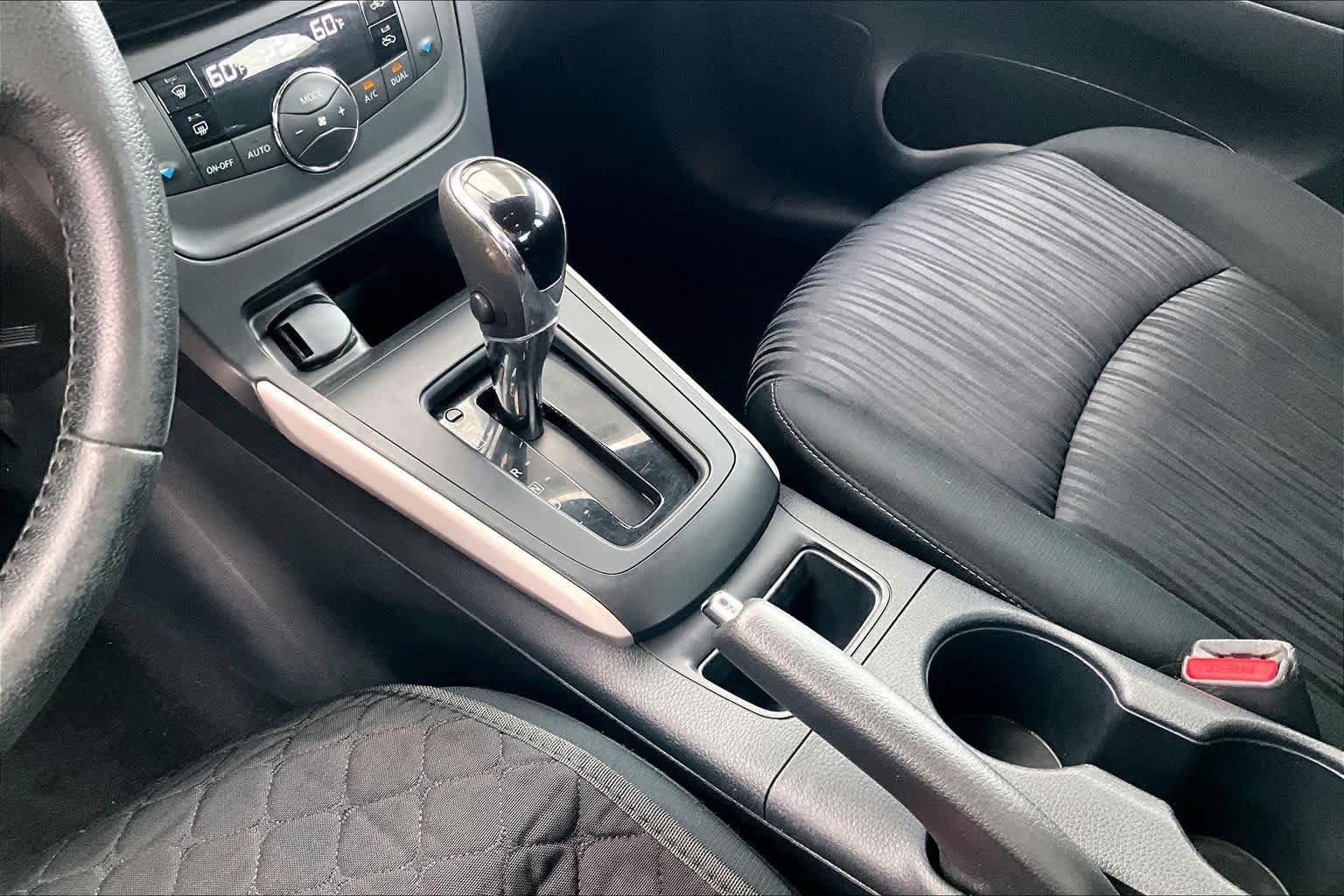 Used 2019 Nissan Sentra SV FWD image 16