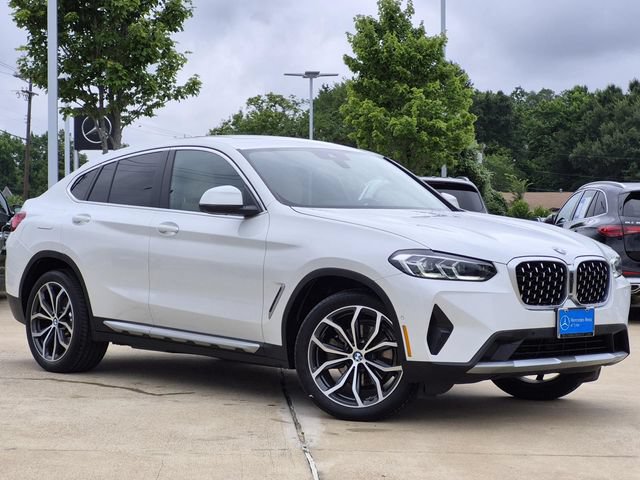 Used 2024 BMW X4 xDrive30i w/ Premium Package AWD/4WD image 1