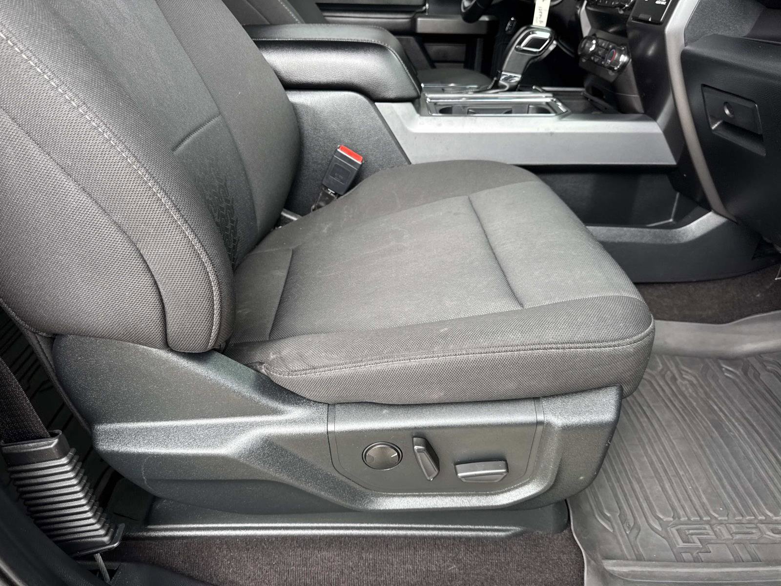 Used 2020 Ford F150 XLT w/ Equipment Group 302A Luxury image 11