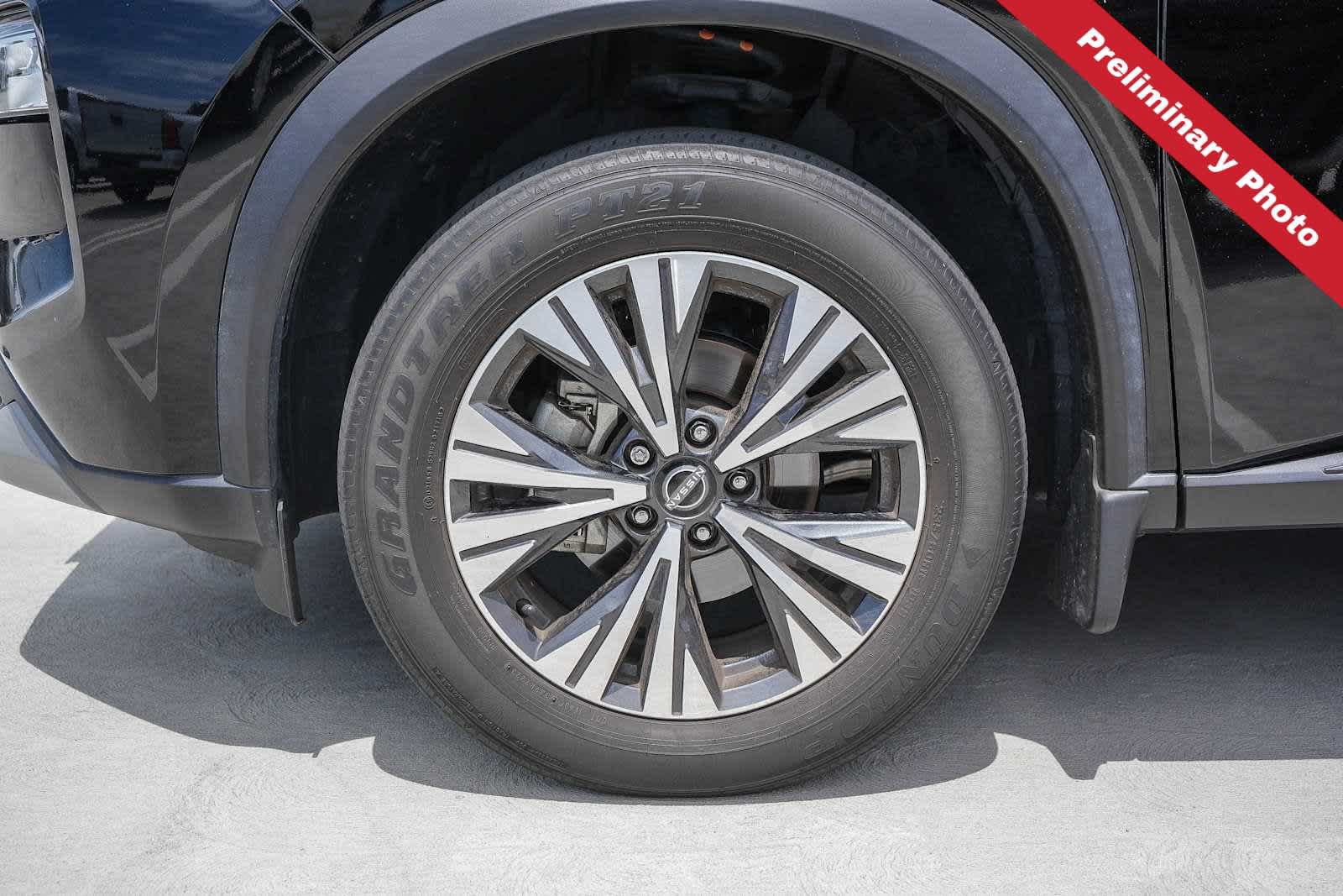 Used 2023 Nissan Rogue SV FWD image 12