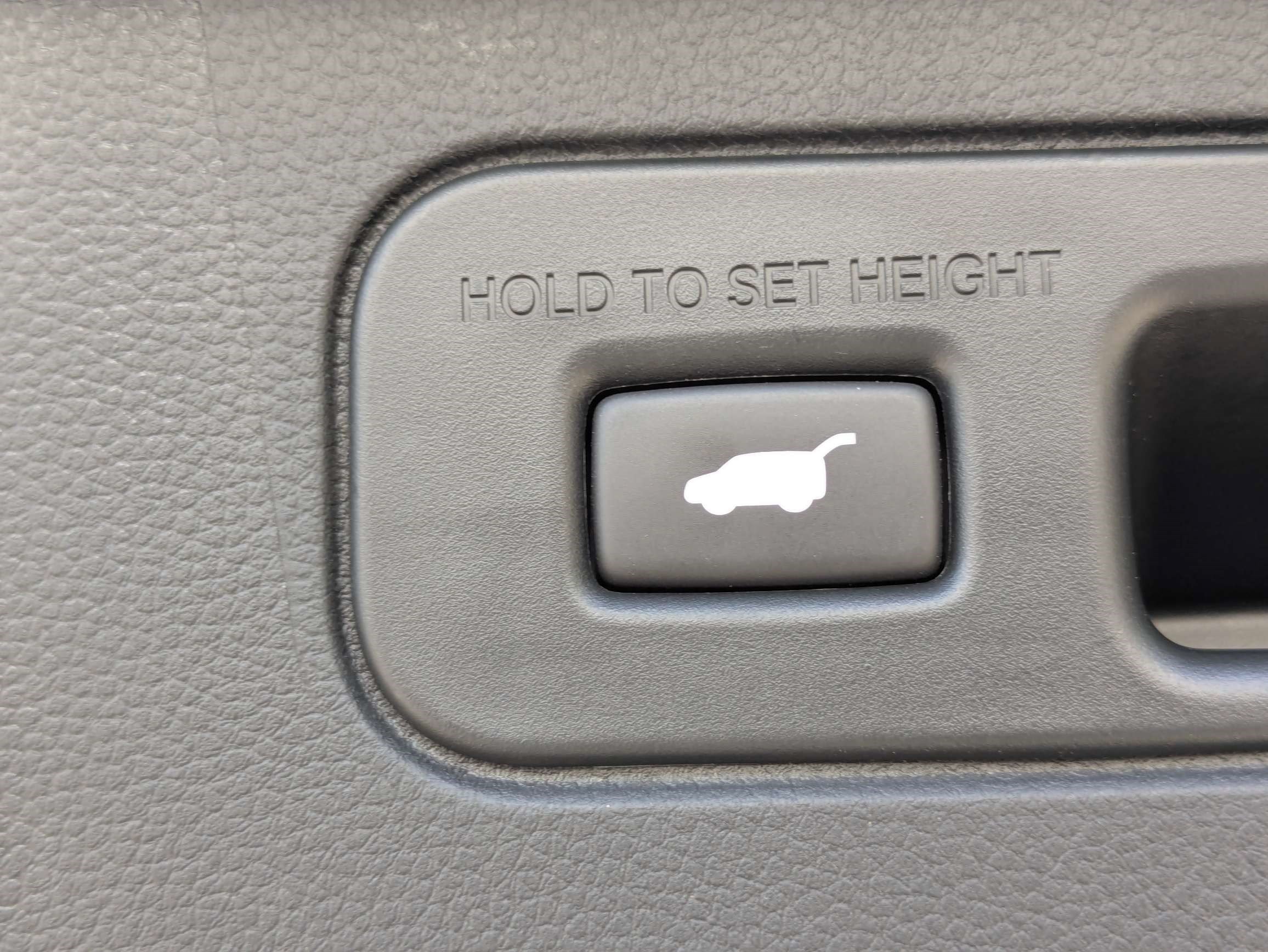 Certified 2023 Honda Pilot Touring image 20