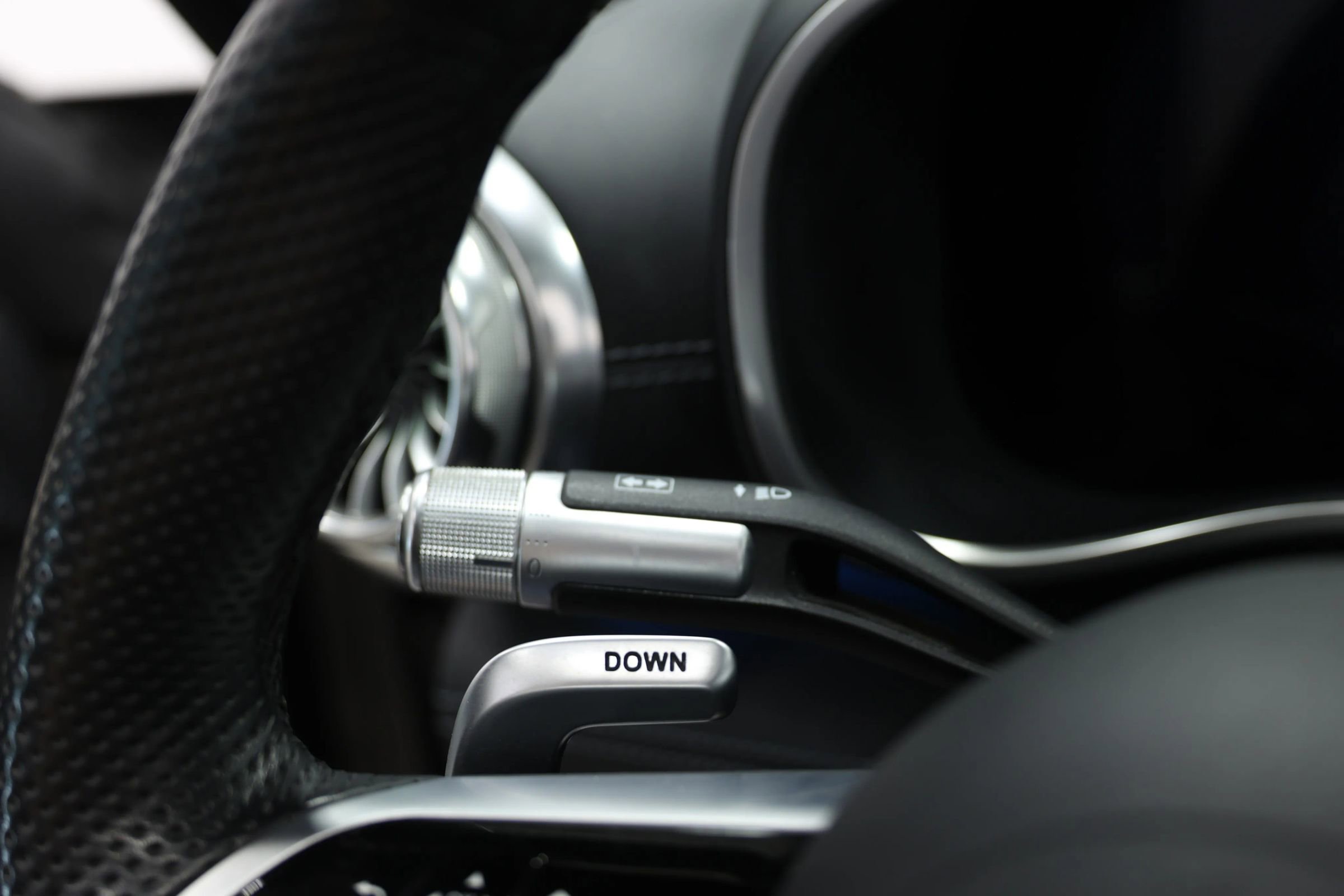 Used 2022 Mercedes-Benz SL 63 AMG 4MATIC image 26