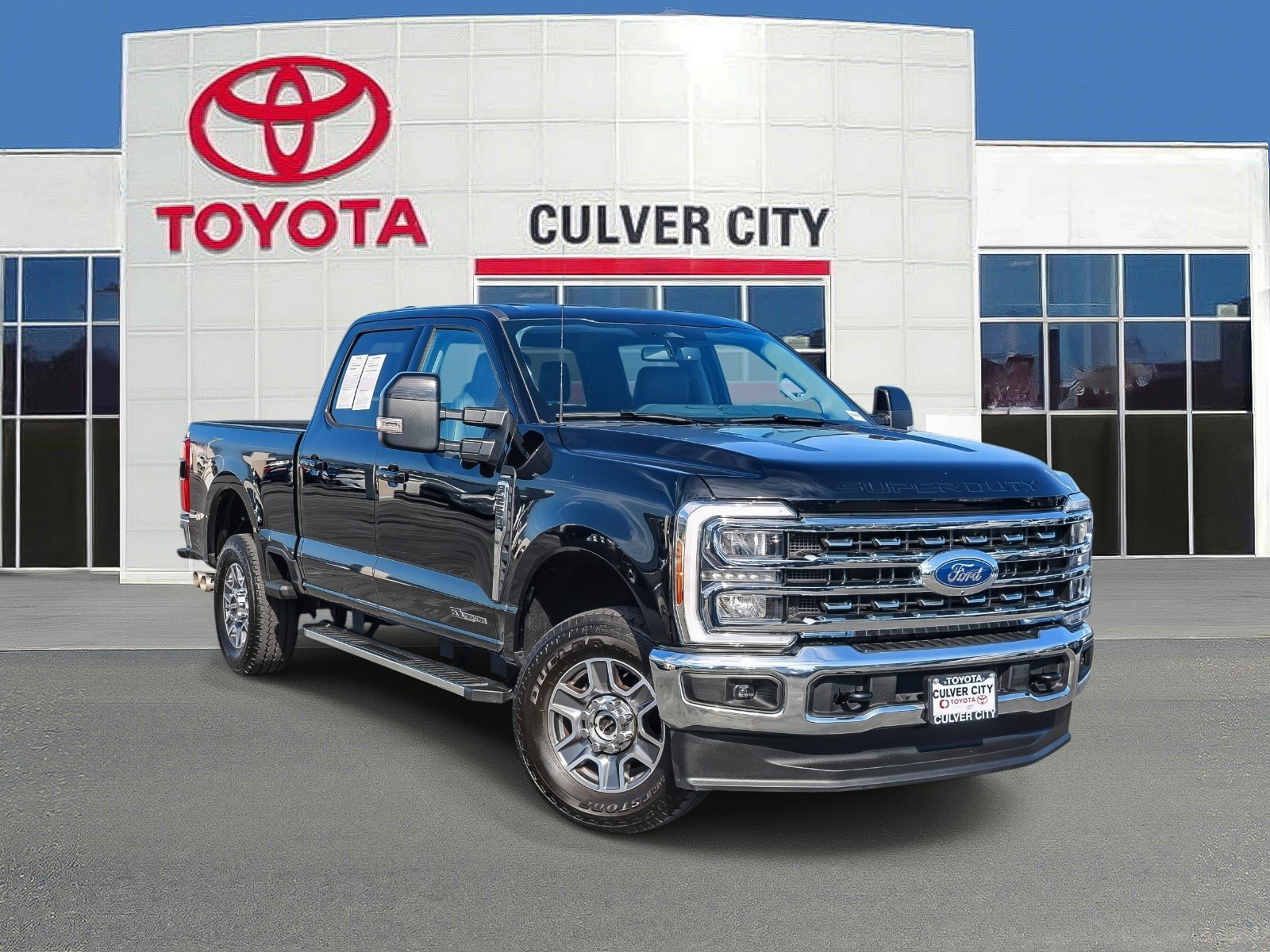 Used 2025 Ford F250 Lariat AWD/4WD video 1