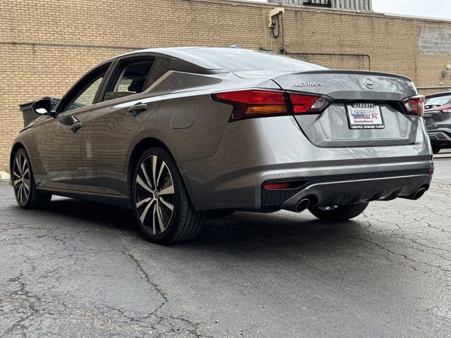 Used 2021 Nissan Altima 2.5 SR FWD image 14