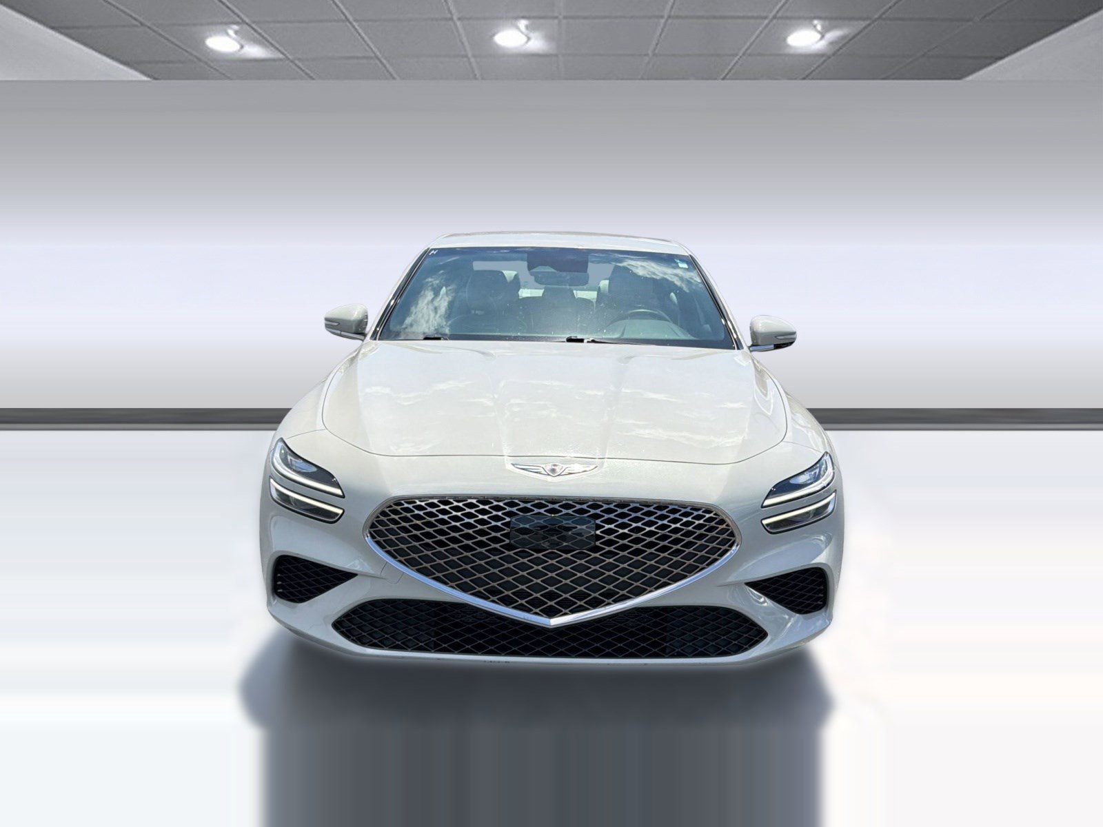 Used 2025 Genesis G70 2.5T image 5