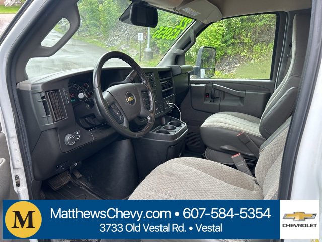 Used 2022 Chevrolet Express 3500 Work Van w/ Power Convenience Package image 18