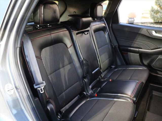 Used 2025 Ford Escape ST-Line Select image 12