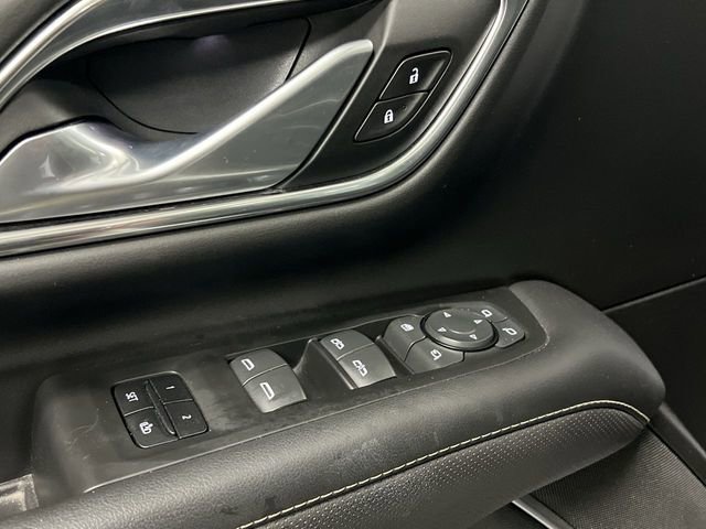 Certified 2022 GMC Yukon SLT w/ SLT Premium Package AWD/4WD image 24