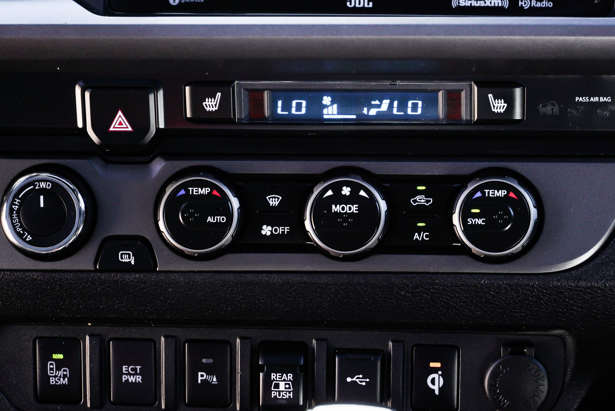 Certified 2020 Toyota Tacoma TRD Pro AWD/4WD image 37