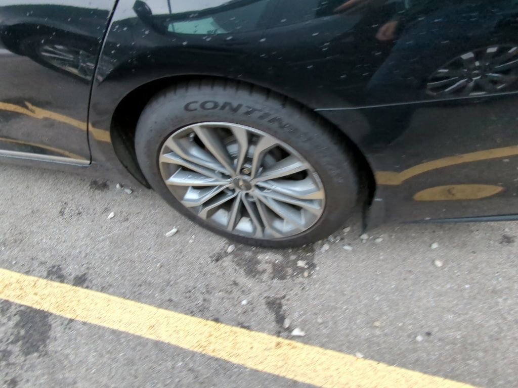 Used 2015 Hyundai Genesis 3.8 w/ Option Group 04 image 5