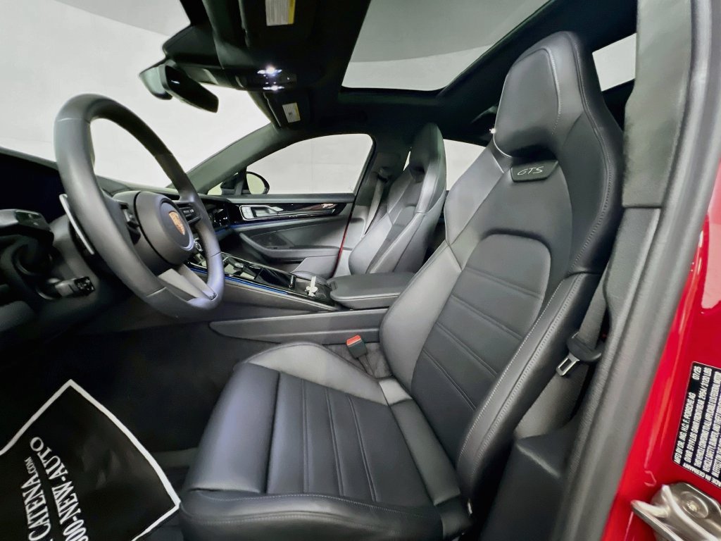 Certified 2026 Porsche Panamera GTS AWD/4WD image 5