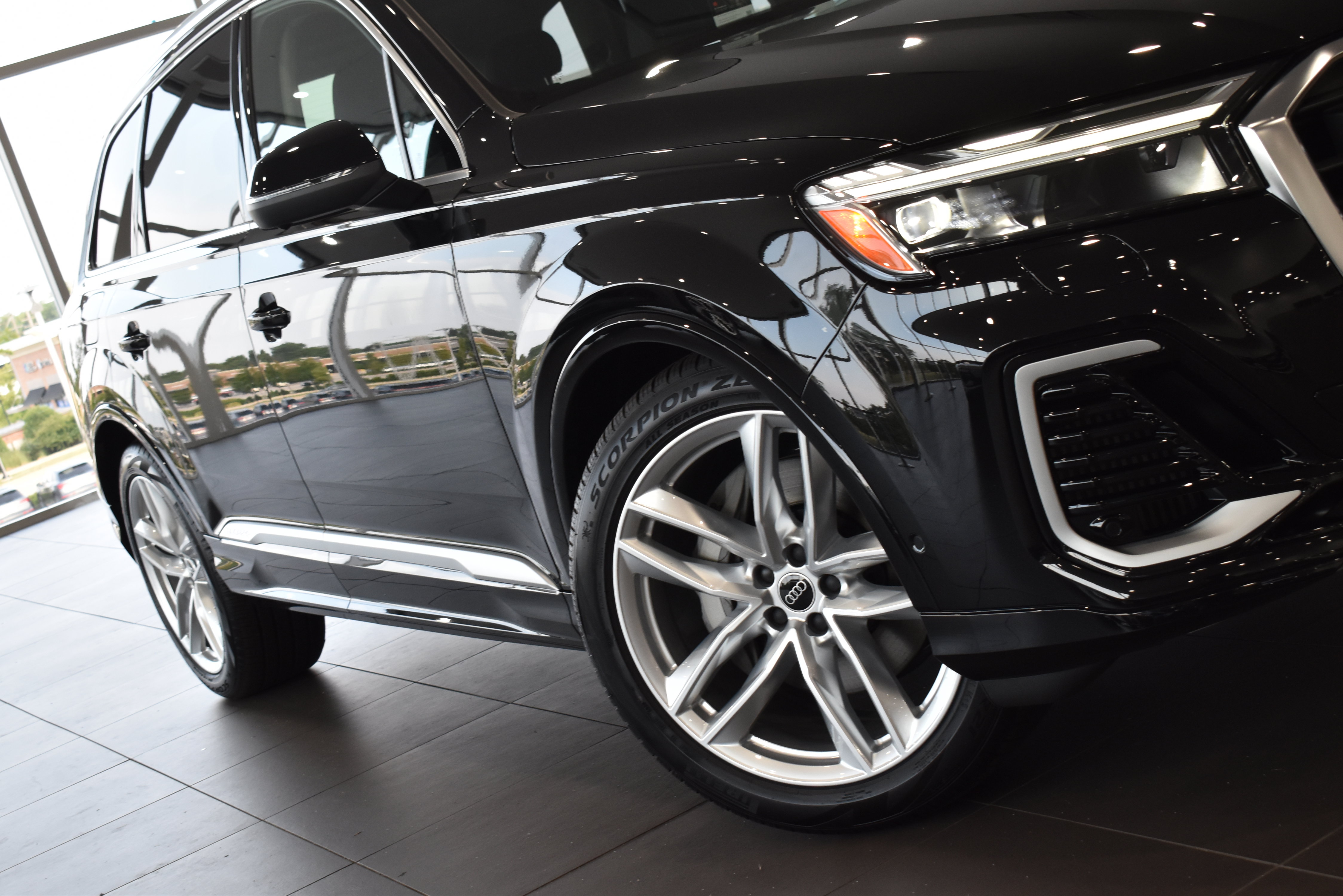 New 2025 Audi Q7 3.0T Premium Plus image 3