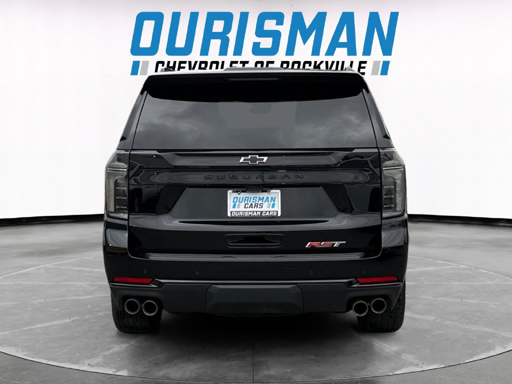 Used 2025 Chevrolet Suburban RST w/ Advanced Technology Package AWD/4WD image 5