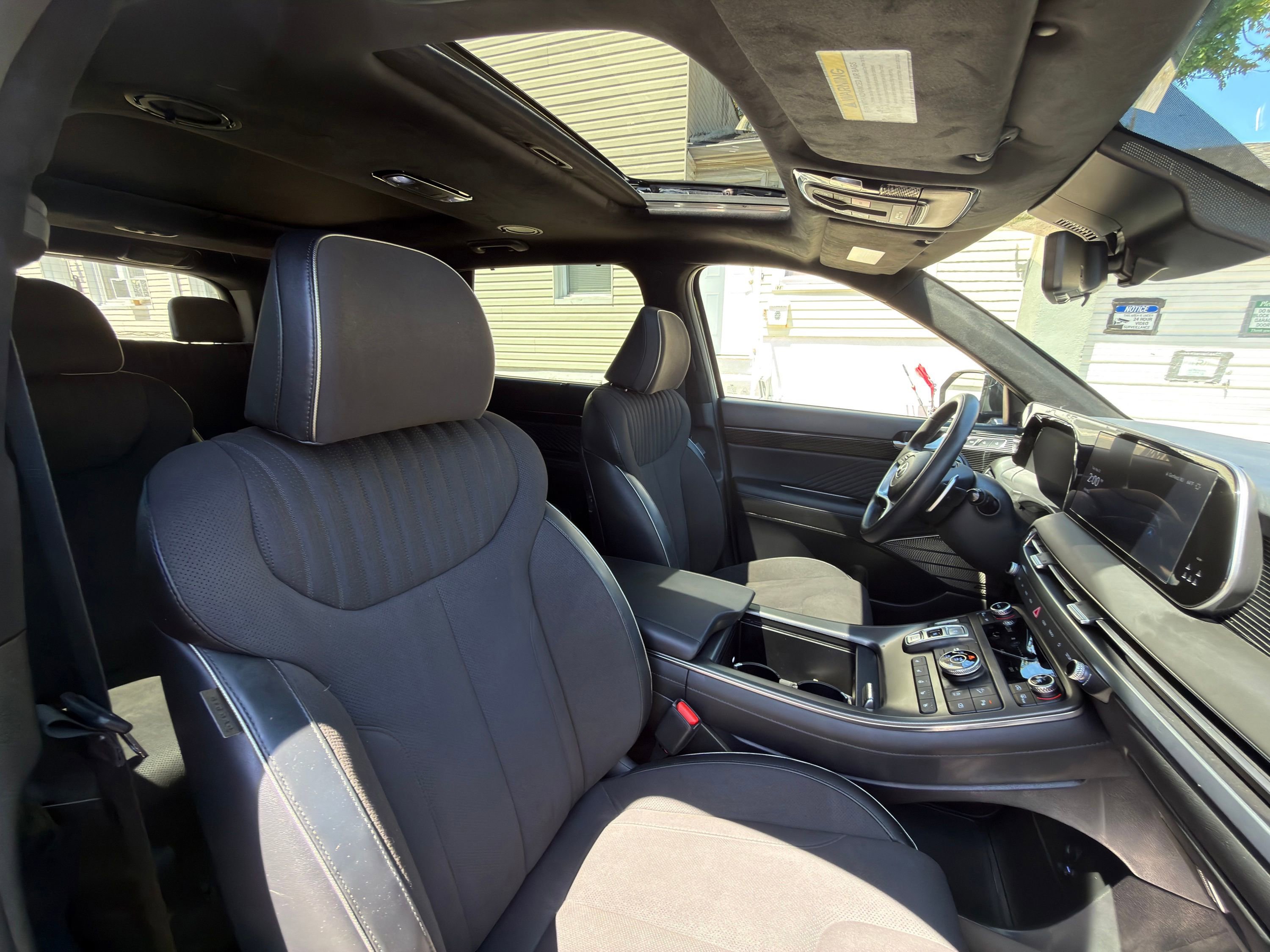Used 2025 Hyundai Palisade Calligraphy AWD/4WD image 32