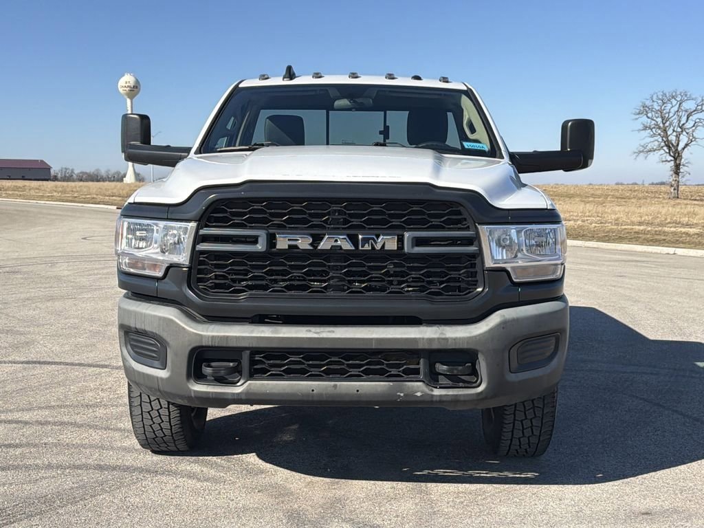 Used 2019 RAM 3500 Tradesman AWD/4WD image 2