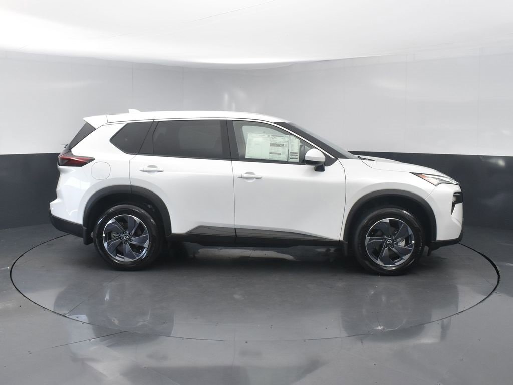 New 2026 Nissan Rogue SV image 4