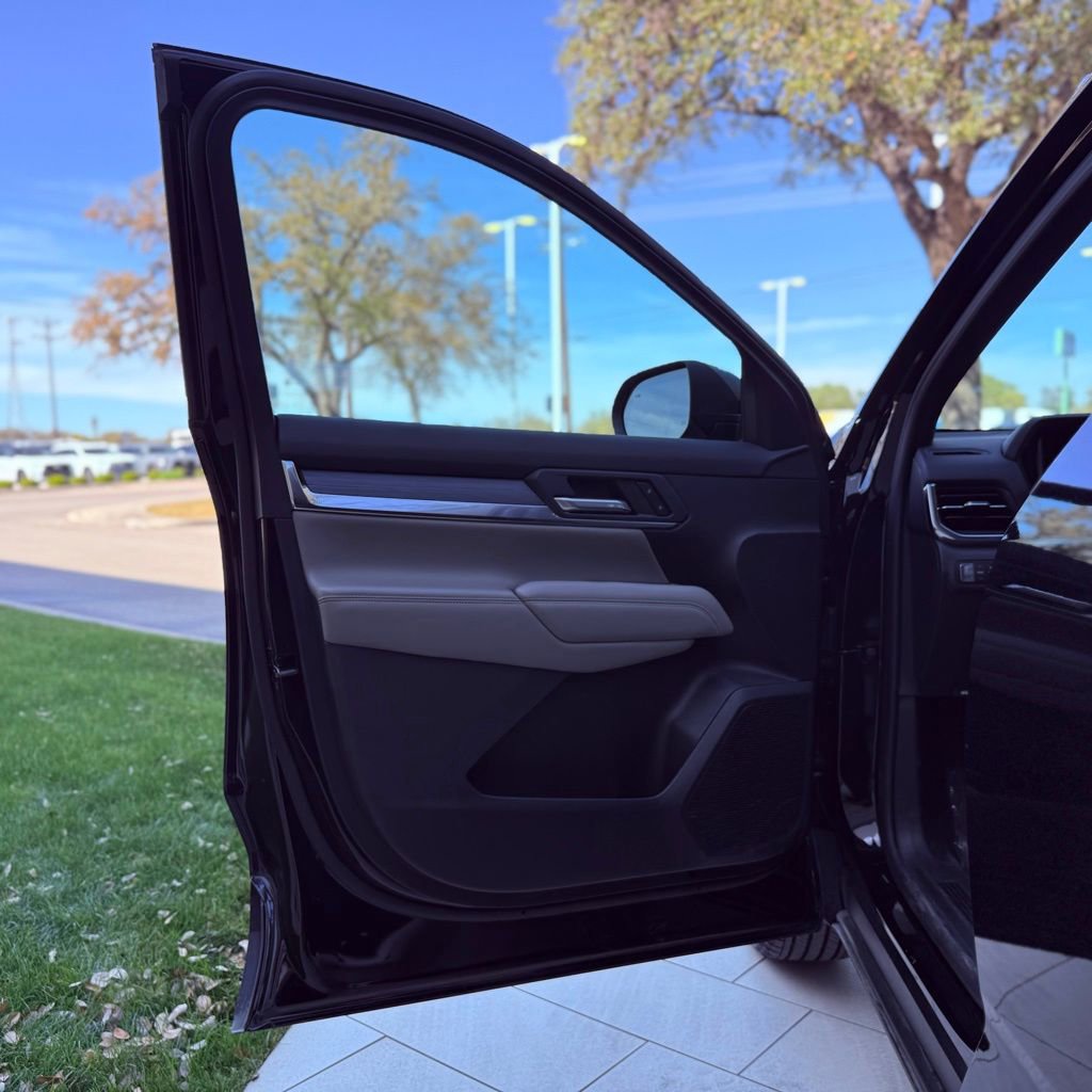 Used 2026 GMC Terrain Elevation image 22