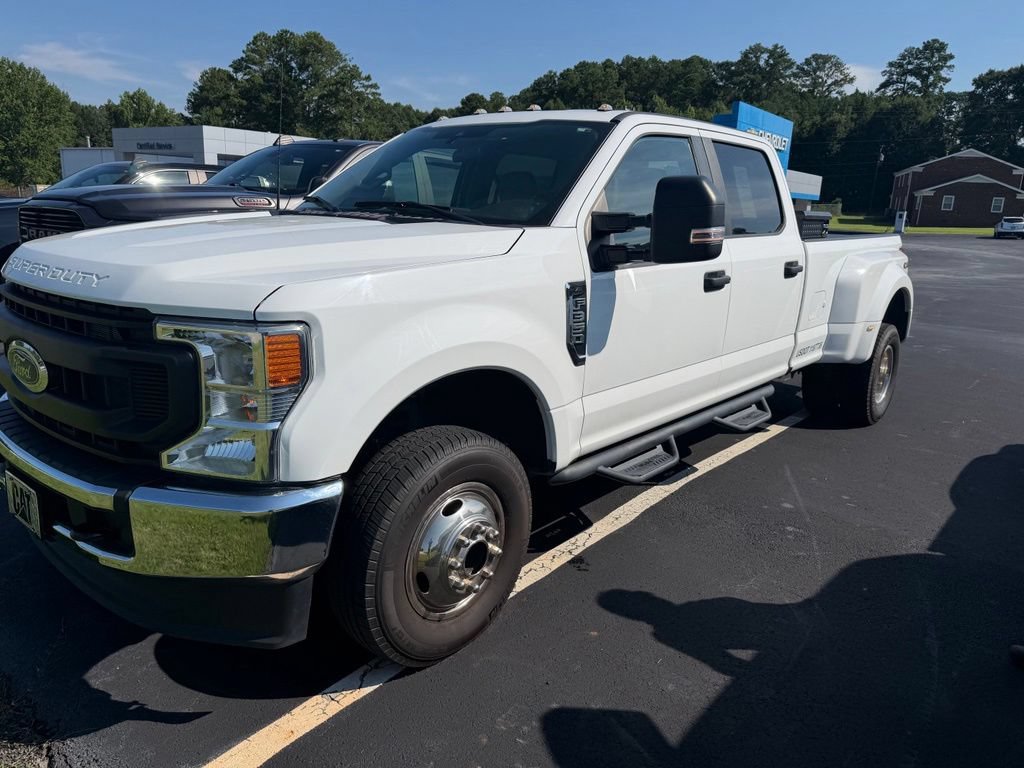 Used 2022 Ford F350 XL w/ Power Equipment Group AWD/4WD image 7
