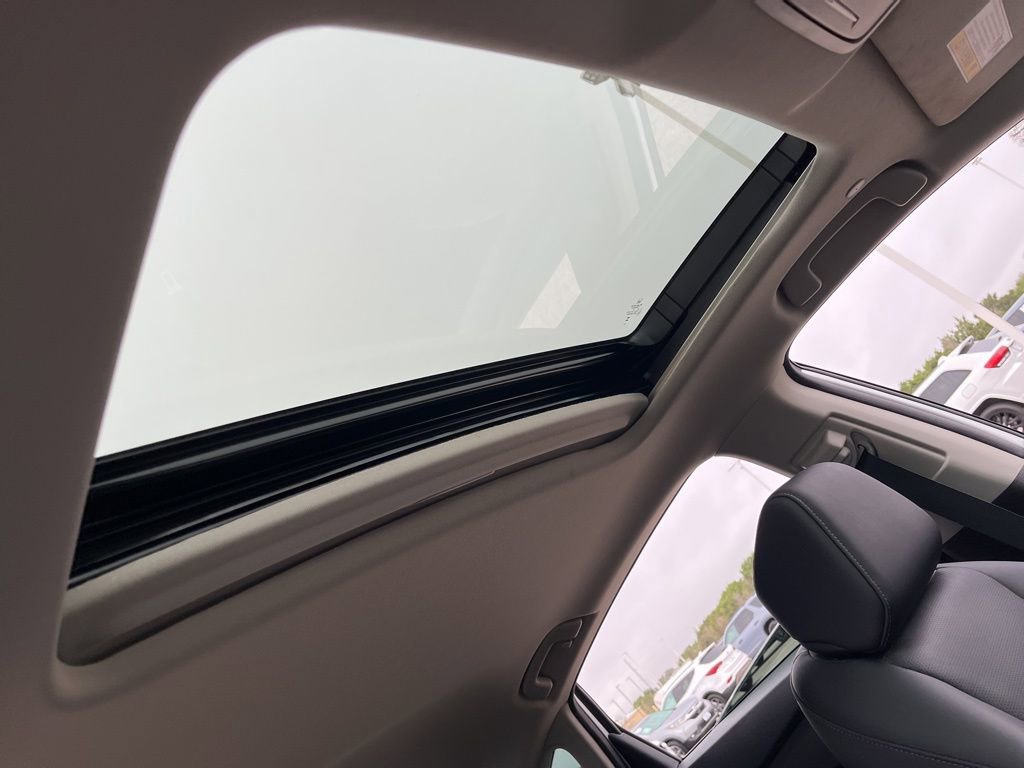 Certified 2023 Honda Accord Touring image 30