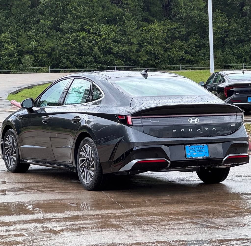 New 2026 Hyundai Sonata SEL FWD image 13