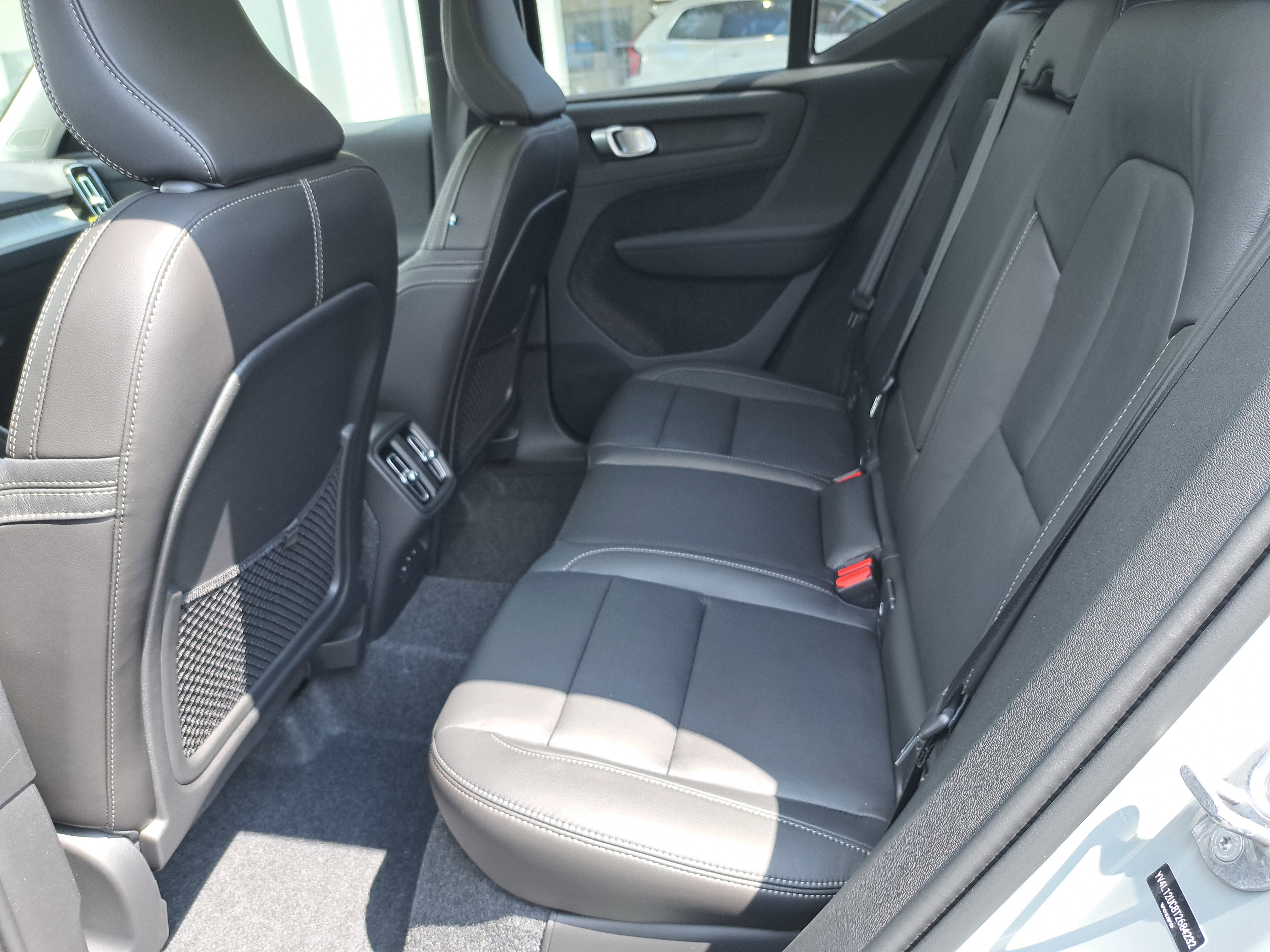 New 2026 Volvo XC40 B5 Plus w/ Protection Package Premier image 7