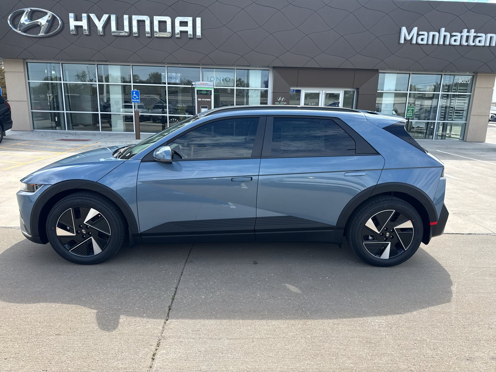 New 2027 Hyundai Ioniq 5 SEL AWD/4WD image 2