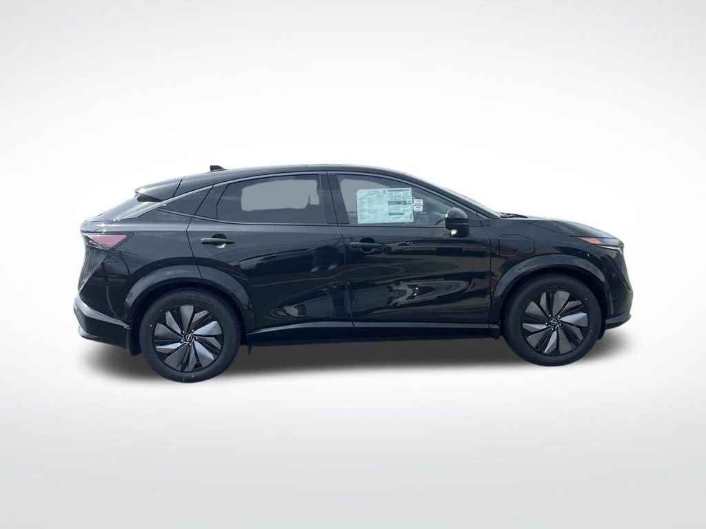 New 2025 Nissan Ariya AWD image 6