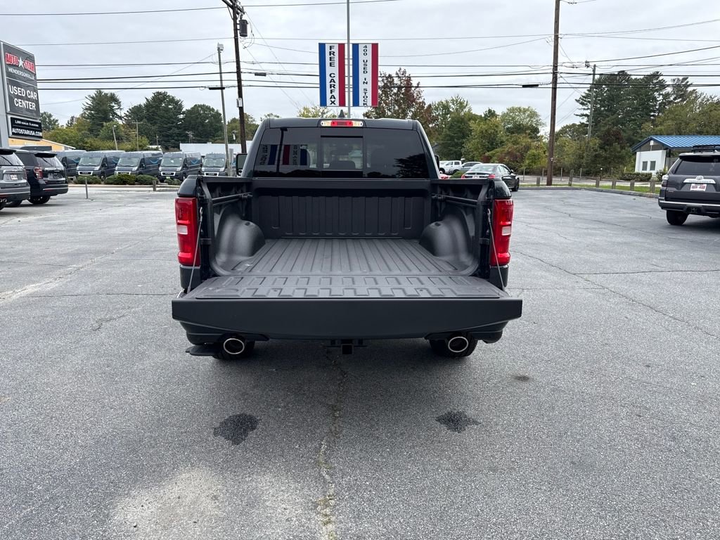New 2026 RAM 1500 4x4 Crew Cab image 25