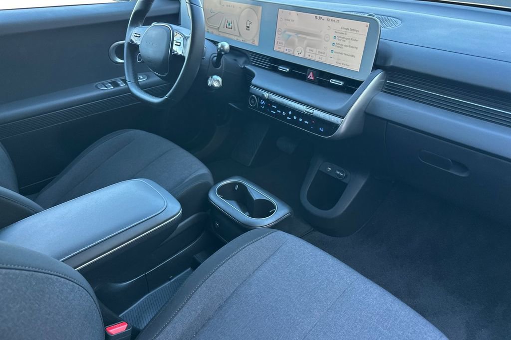 Used 2023 Hyundai Ioniq 5 SE image 14