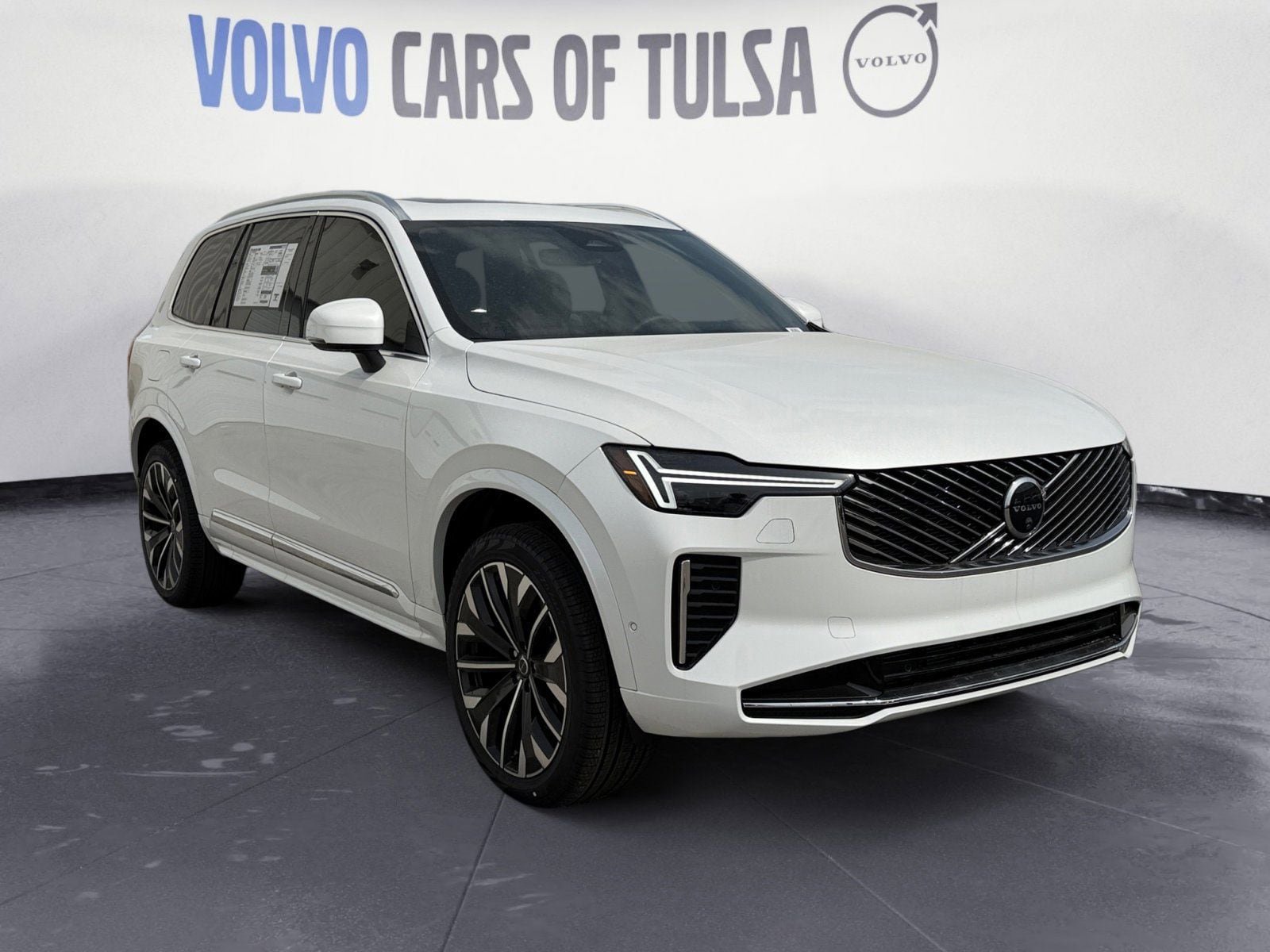 New 2026 Volvo XC90 B6 Plus w/ Protection Package Premier AWD/4WD image 7