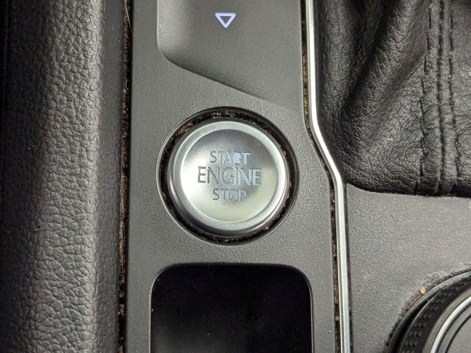 Used 2019 Volkswagen Atlas SEL image 30