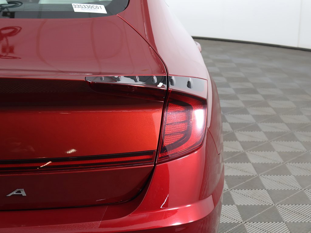 Used 2023 Hyundai Sonata SE w/ Preferred Accessory Package image 15