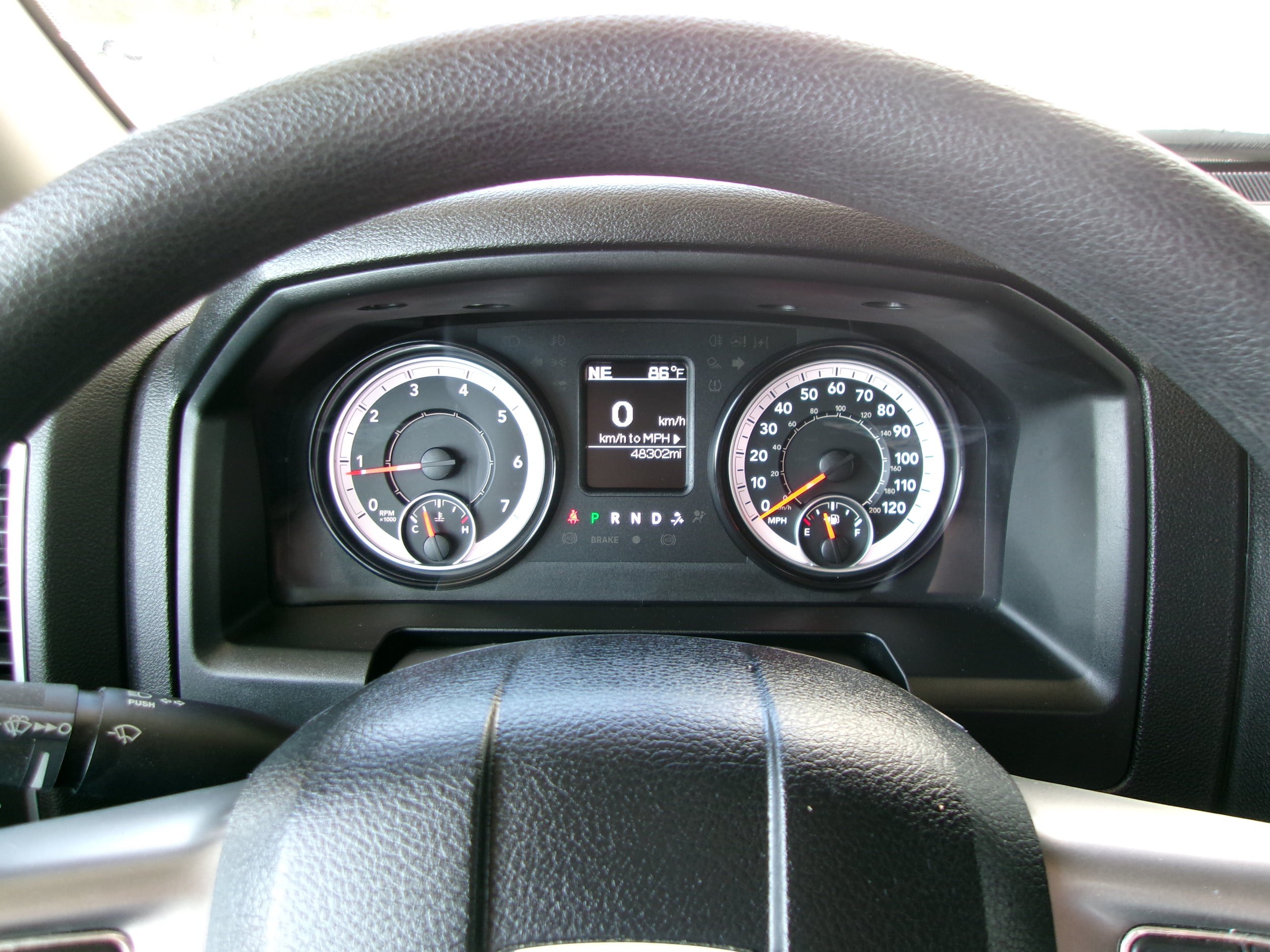Used 2024 RAM 1500 Classic SLT AWD/4WD image 8