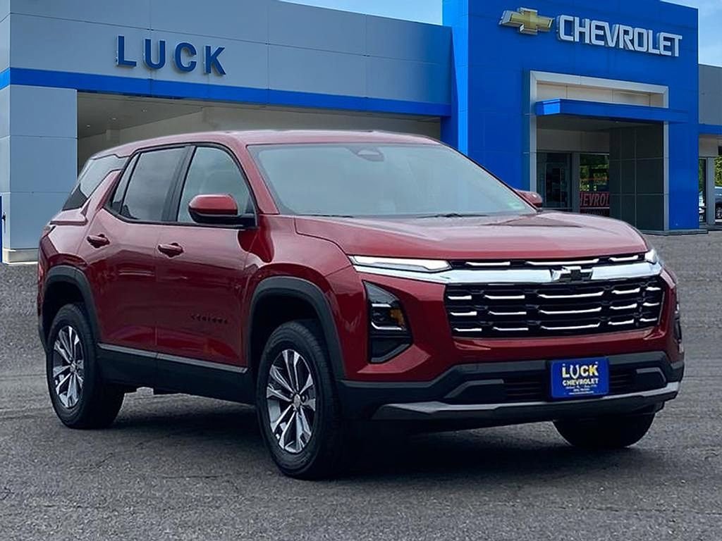 New 2026 Chevrolet Equinox LT w/ Convenience Package II image 1