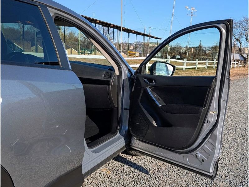 Used 2013 MAZDA CX-5 Touring w/ Bose & Moonroof Pkg image 11