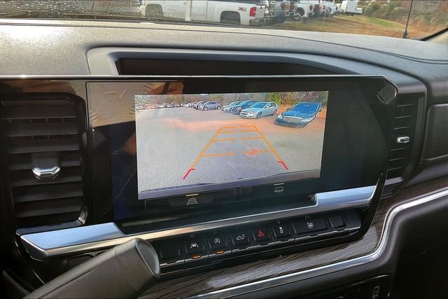 Used 2023 Chevrolet Silverado 1500 LT image 11