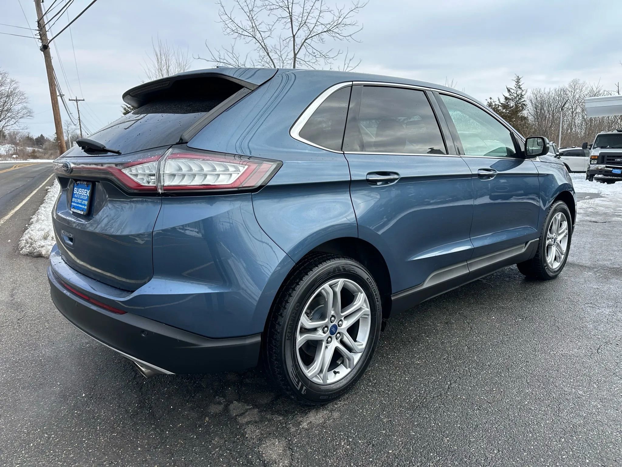 Used 2018 Ford Edge Titanium w/ Equipment Group 301A image 6