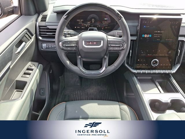 Used 2025 GMC Acadia AT4 w/ Super Cruise Package image 3