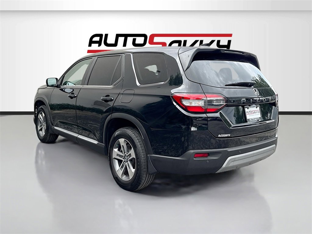Used 2024 Honda Pilot EX-L image 5