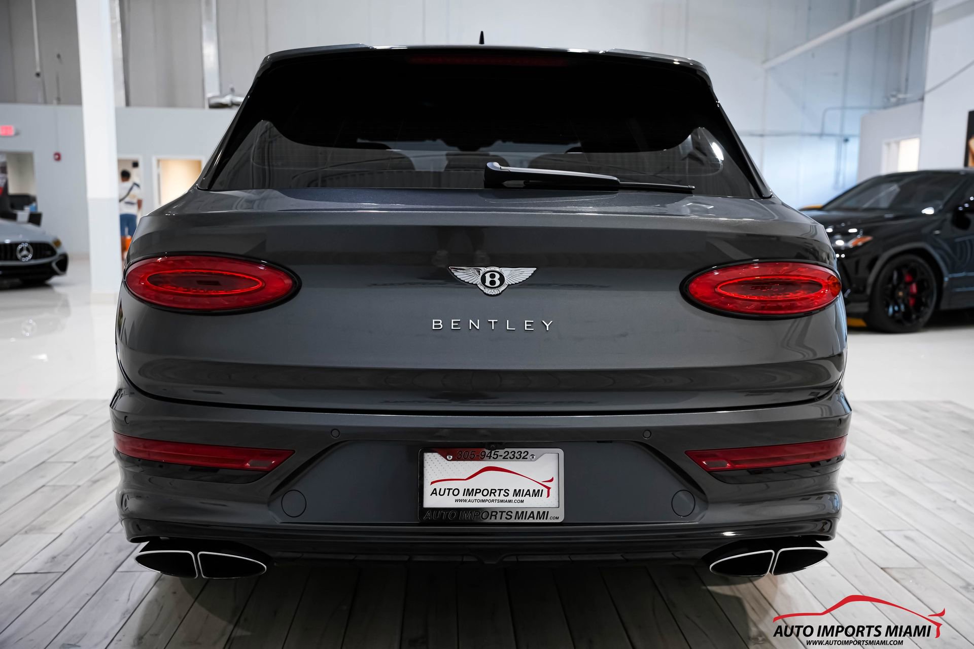 Used 2021 Bentley Bentayga AWD/4WD image 19