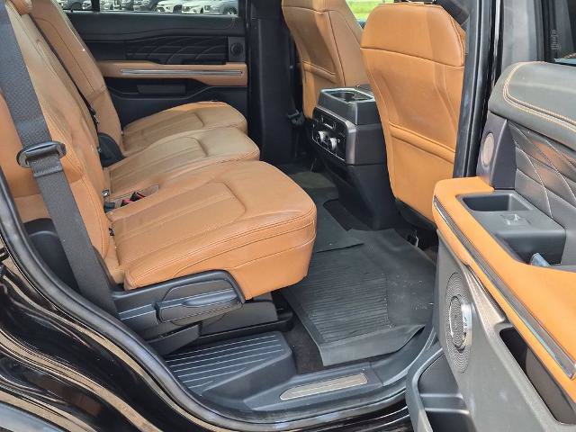 Certified 2023 Ford Expedition Platinum AWD/4WD image 32