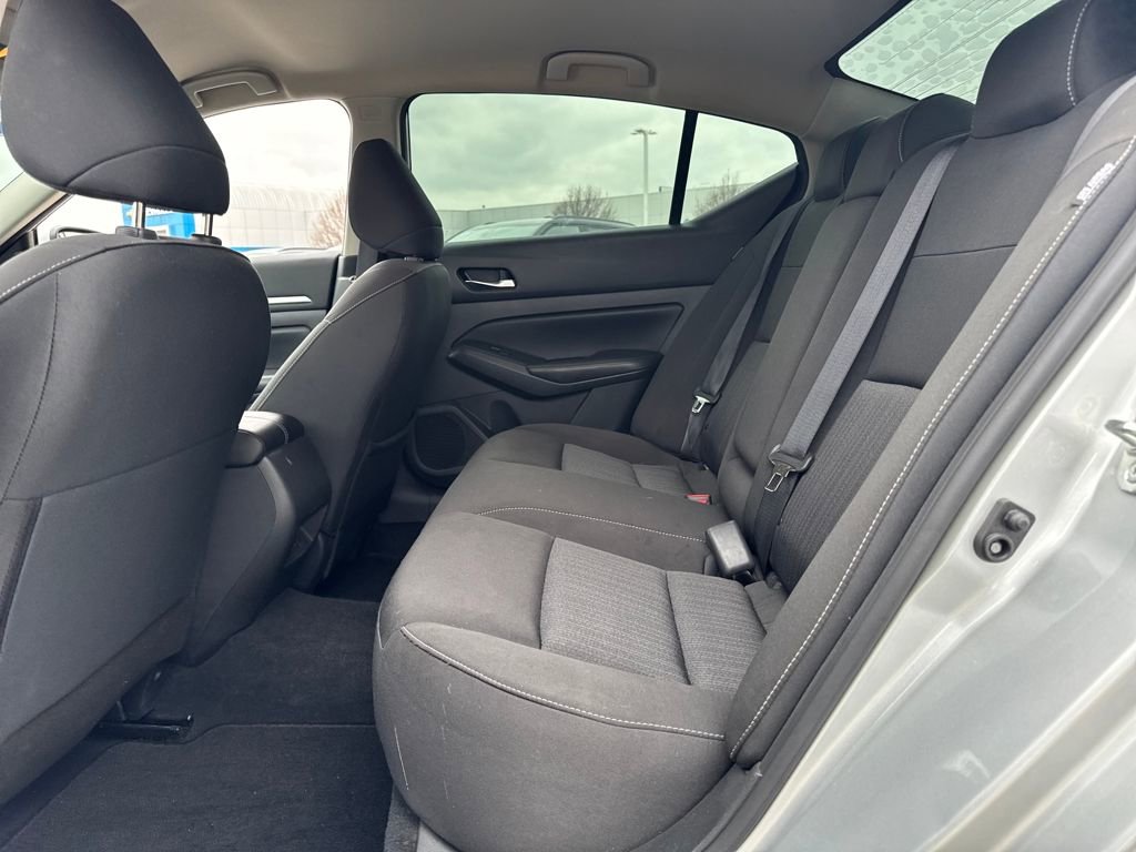 Used 2022 Nissan Altima 2.5 SV image 13