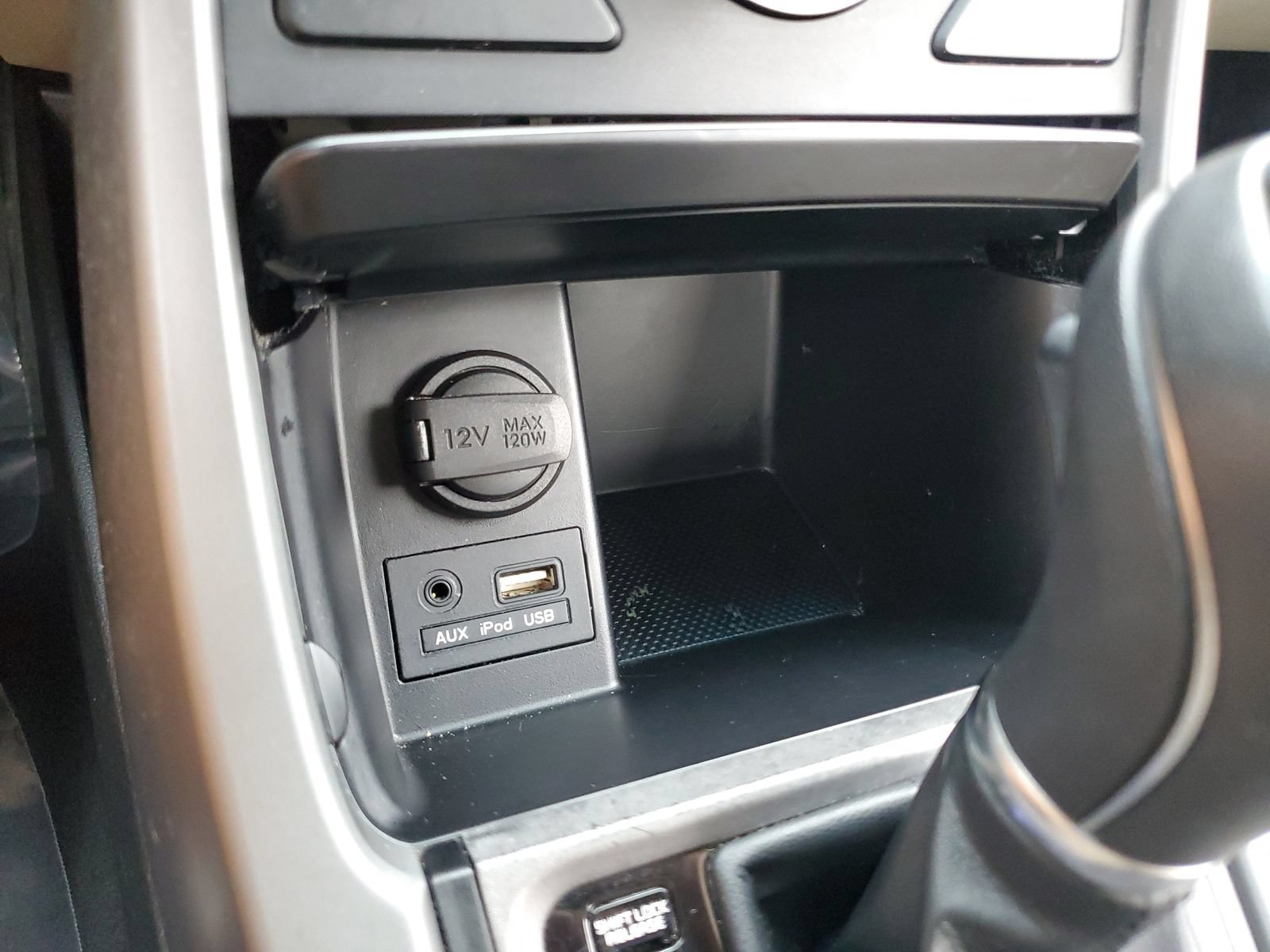 Used 2016 Hyundai Elantra SE FWD image 27