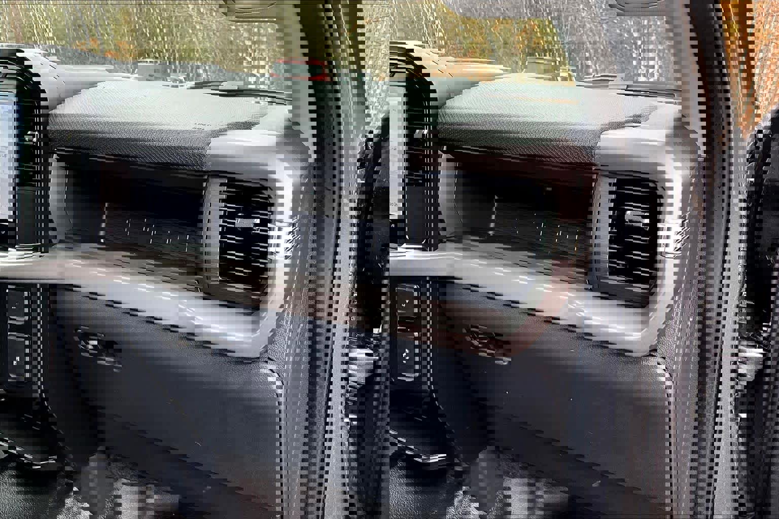 Used 2024 Ford F150 XL image 19